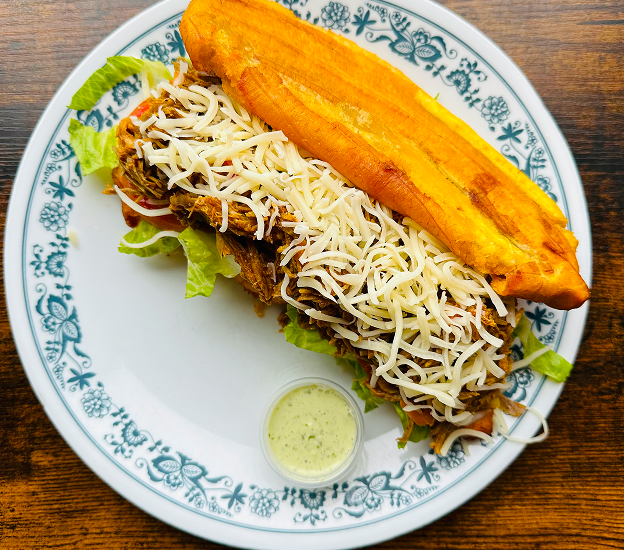 Patacón de Carne